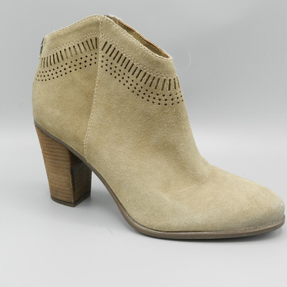 Vince Camuto Tan Beige Suede Fetter Boots Size 9.5 Womens Neutral Ankle Booties‎